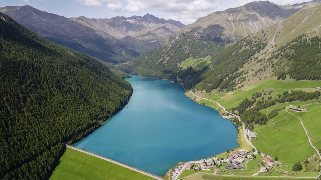 Lago di Vernago